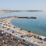 A 11 4* Çeşme
