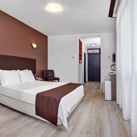 A 11 Hotel 4*